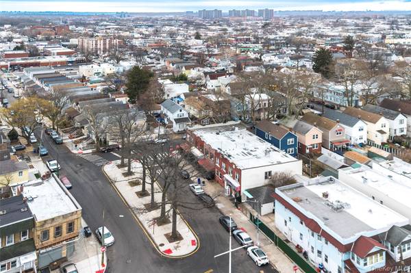 82-15 91 AVE, Woodhaven, NY 11421