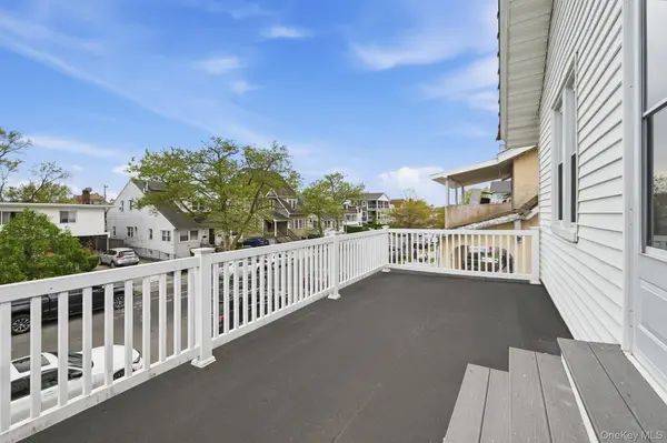67 E Fulton ST, Lido Beach, NY 11561