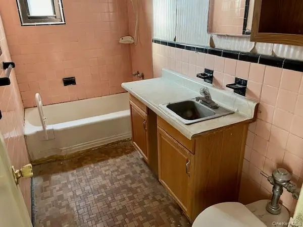 88-11 Northern BLVD #A310, Jackson Heights, NY 11372
