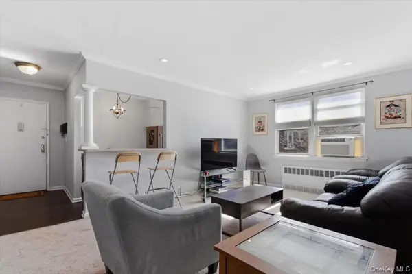 15 Bryant CRES #2B, White Plains, NY 10605