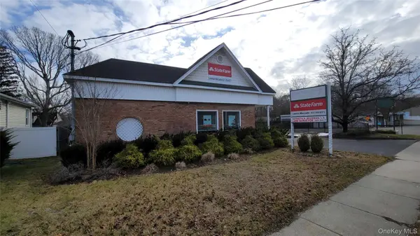 1814 Middle Country RD, Ridge, NY 11961