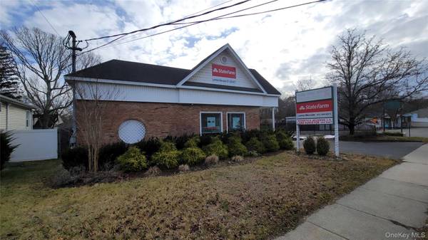 1814 Middle Country RD, Ridge, NY 11961