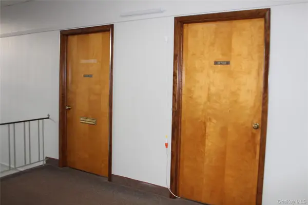 15 Moore AVE #2L, Mount Kisco, NY 10549