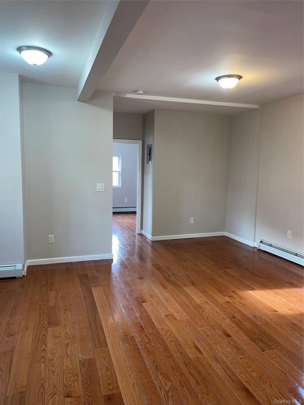 142 N Terrace AVE, Mount Vernon, NY 10550