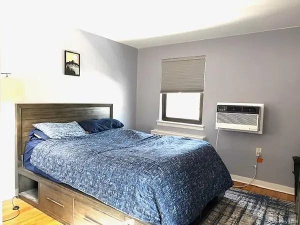 1 terrace CIR #3H, Great Neck, NY 11021
