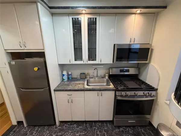 99-63 66th AVE #B12, Rego Park, NY 11374