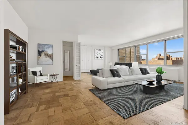 110-11 Queens BLVD #8D, Forest Hills, NY 11375