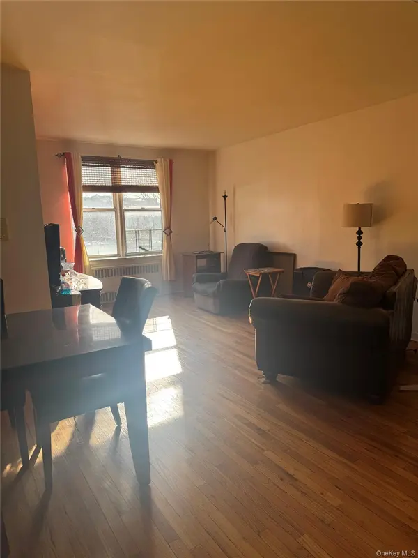 2750 Olinville AVE #4C, Bronx, NY 10467