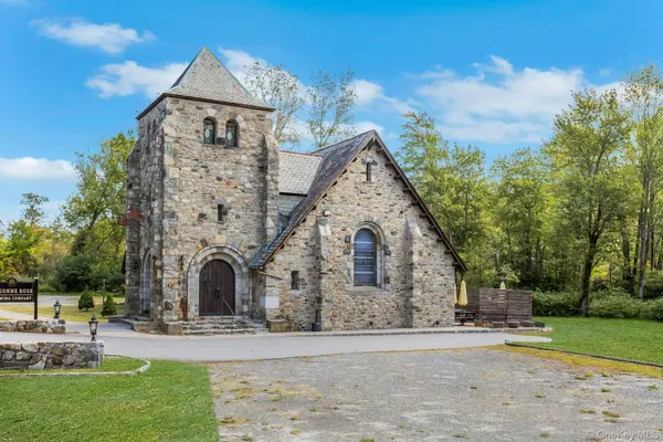 1715 E Main ST, Mohegan Lake, NY 10547