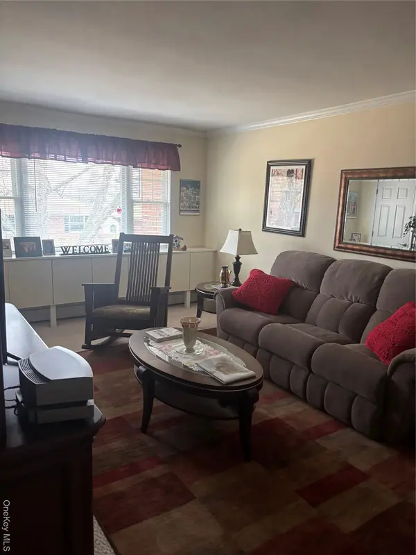 99 Madison ST #6U, Port Washington, NY 11050