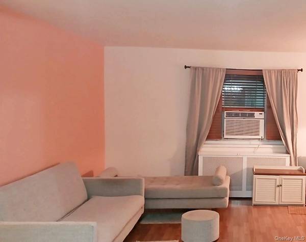 224-04 Manor RD #First Floor, Queens Village, NY 11427