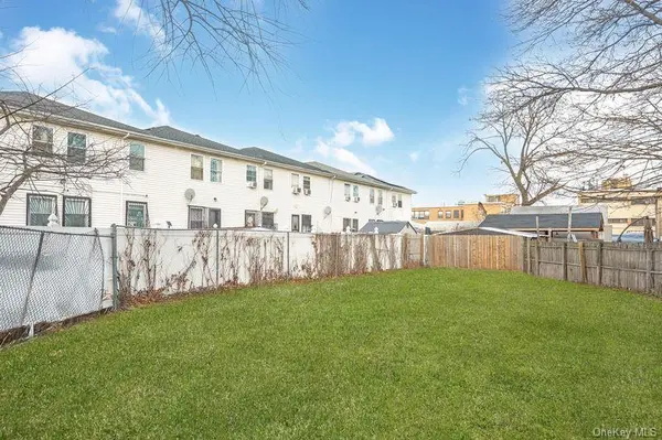 14519 Guy R Brewer BLVD, Springfield Gardens, NY 11434