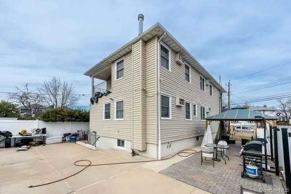 229-24 EDGEWOOD AVE, Laurelton, NY 11413