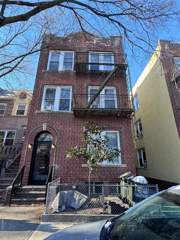 34-30 28th ST, Astoria, NY 11106