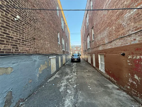 627 Hegeman AVE, Brooklyn, NY 11207