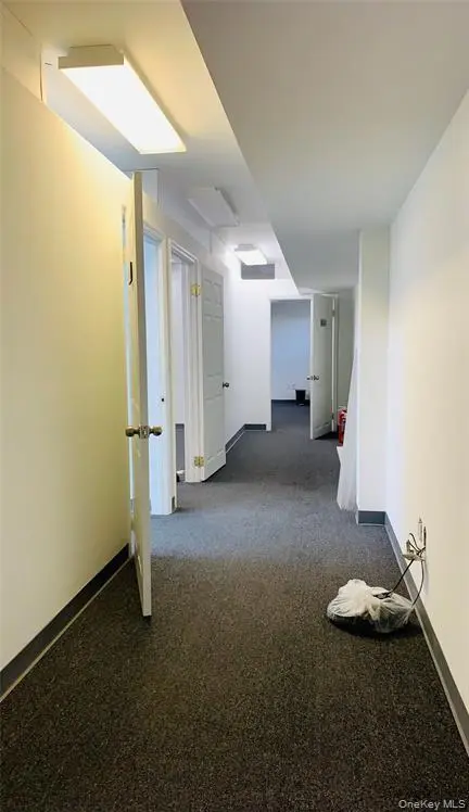 136-89 Roosevelt AVE #2nd Floor, Flushing, NY 11354