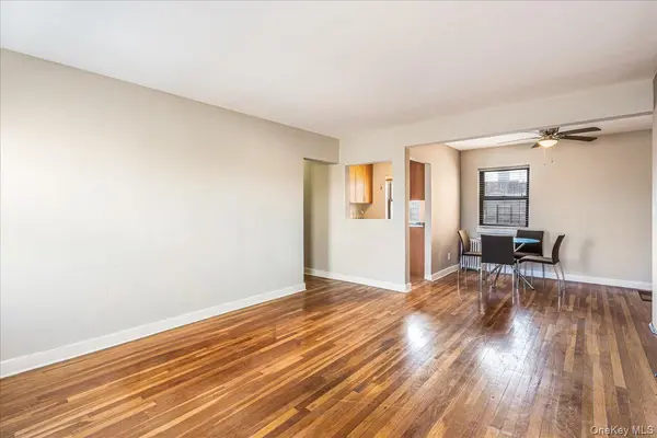 47-18 217th ST #3C, Bayside, NY 11361