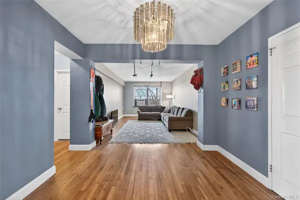 142-21 26th AVE #5D, Flushing, NY 11354