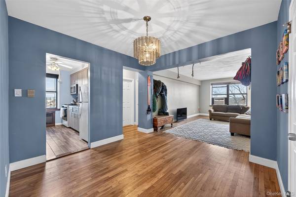 142-21 26th AVE #5D, Flushing, NY 11354