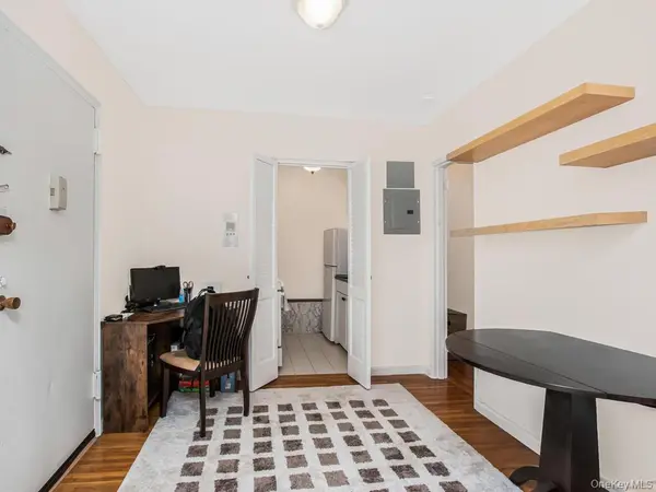 601 Kappock ST #3R, Bronx, NY 10463
