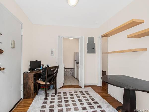 601 Kappock ST #3R, Bronx, NY 10463