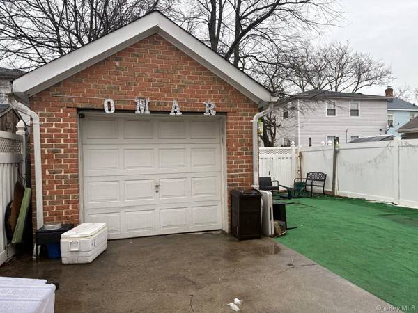 14015 180th ST, Jamaica, NY 11434