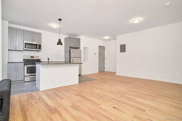 1069 Grant AVE, Bronx, NY 10456