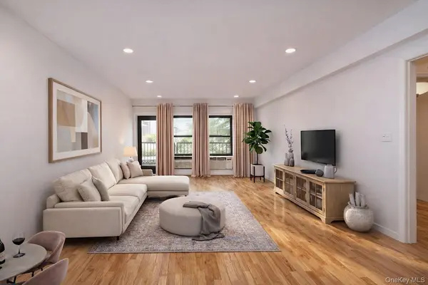 15 HILL PARK AVE #1-L, Great Neck Plaza, NY 11021