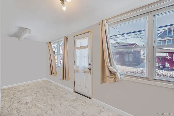 2222 127th ST, College Point, NY 11356
