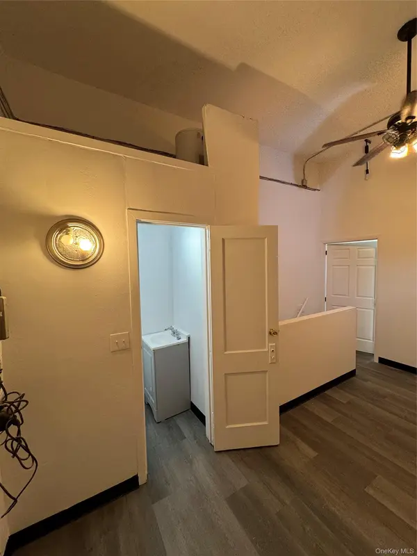 210 Mamaroneck AVE #210, White Plains, NY 10601