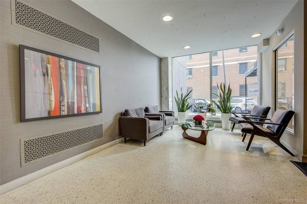 107-40 Queens Boulevard #4M, Forest Hills, NY 11375