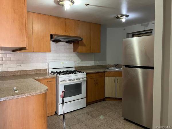 132-59 41st RD #6C, Flushing, NY 11355