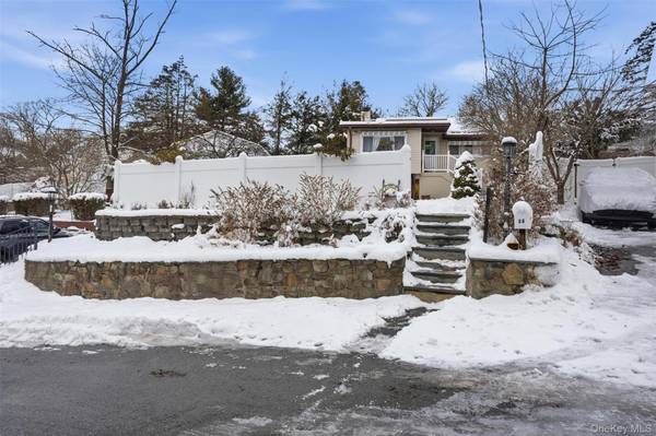 26 St Georges AVE, Monroe, NY 10950