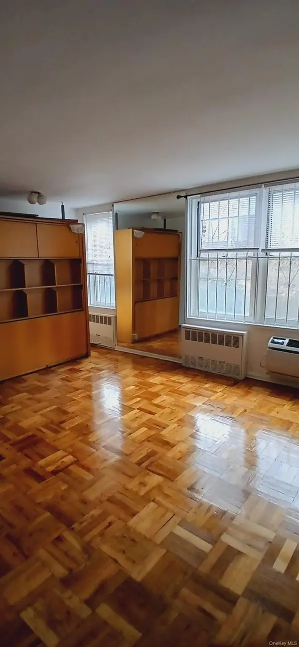 50-15 39th ST #1G, Sunnyside, NY 11104