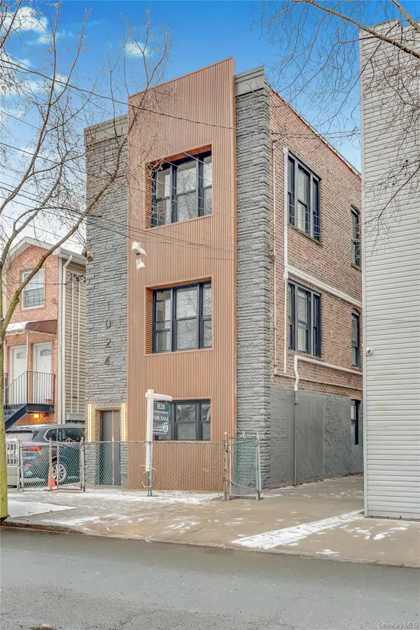 1024 E 226th ST, Bronx, NY 10466
