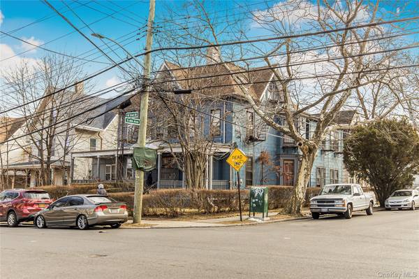 66 W 2nd ST, Mount Vernon, NY 10550