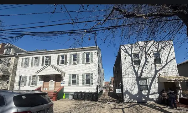 10307 Corona AVE, Corona, NY 11368