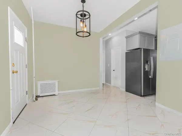 146-84 182nd ST, Springfield Gardens, NY 11413
