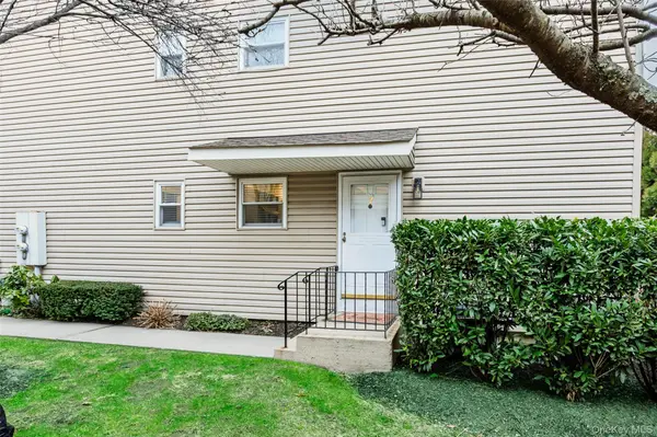 1425 Jerusalem Ave. #7, North Merrick, NY 11565