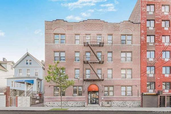 724 E 216 ST #2C, Bronx, NY 10467