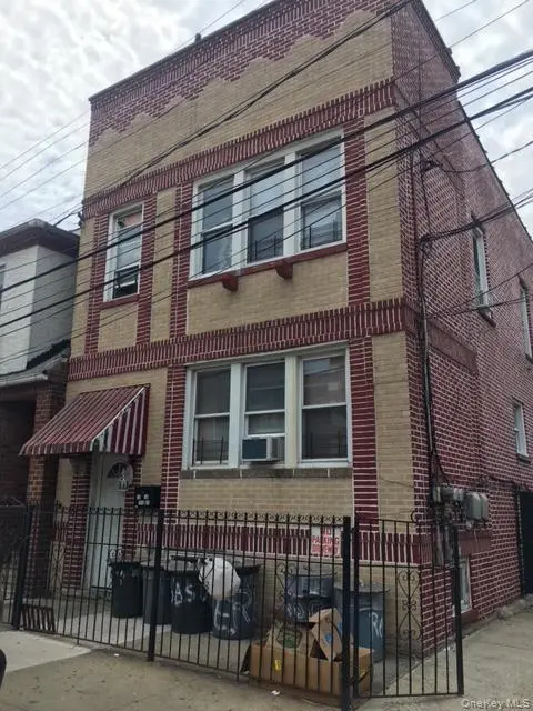 5304 106th ST, Corona, NY 11368