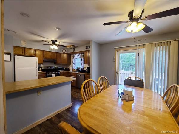 70 Okeechobee RD, Glen Spey, NY 12737