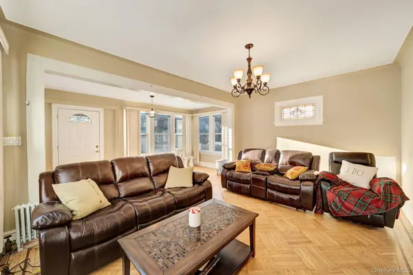 10439 115th ST, Richmond Hill S., NY 11419