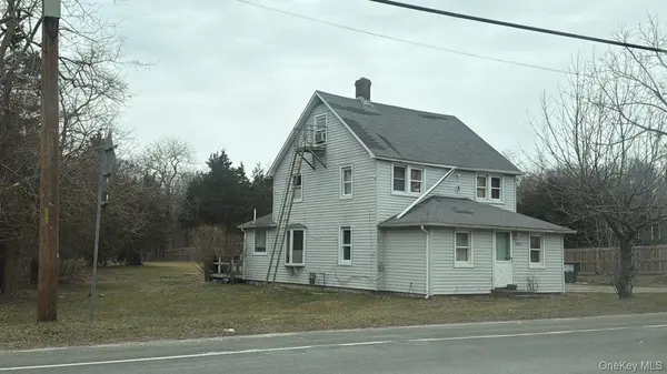 24635 Main RD, Cutchogue, NY 11935