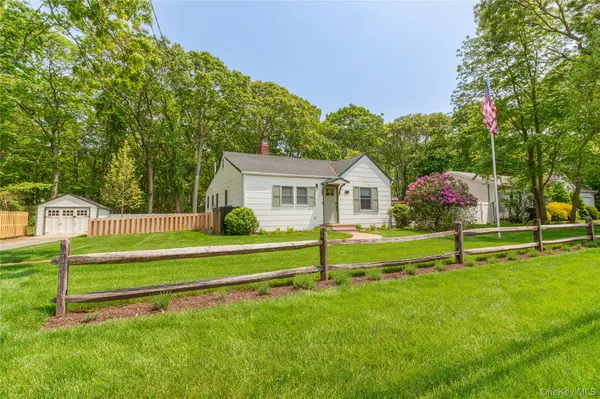 1850 Rocky Point RD, East Marion, NY 11939