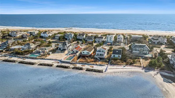 626 Dune RD, Westhampton, NY 11978