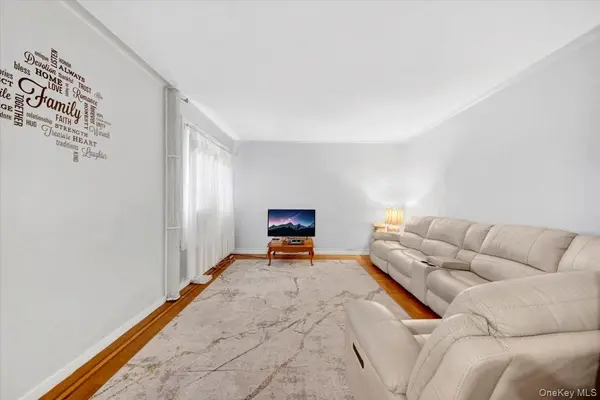 2925 Matthews AVE #5H, Bronx, NY 10467