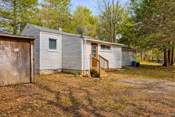 40 Potic Creek RD, Call Listing Agent, NY 12051