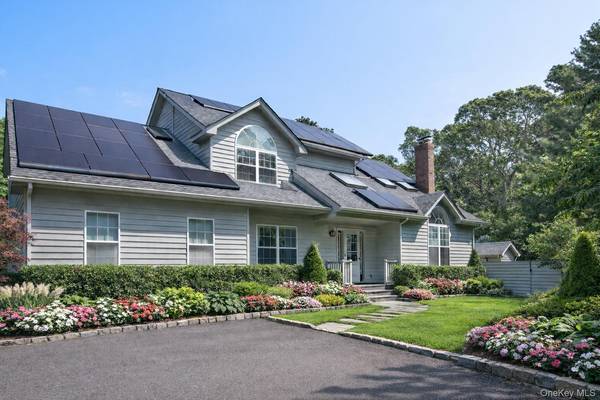 97 Spring Close HWY, East Hampton, NY 11937