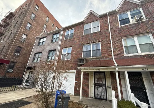 40-26 Benham ST, Elmhurst, NY 11373